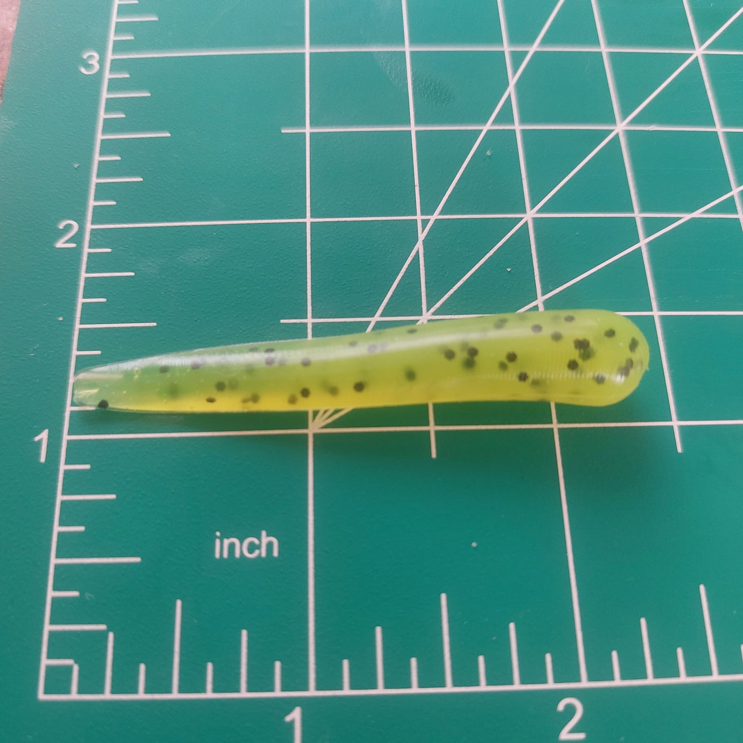 Chartreuse Peper 2.25" Slugs