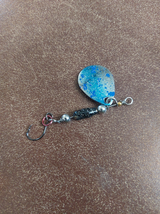 Blue speckled blade Spinner Lure