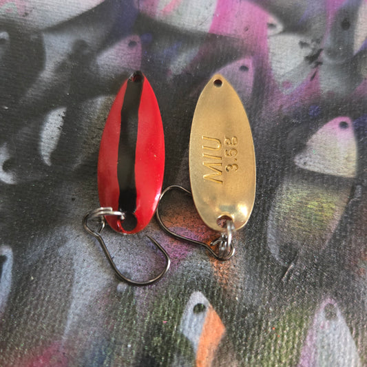 Red/black Connection (gold)